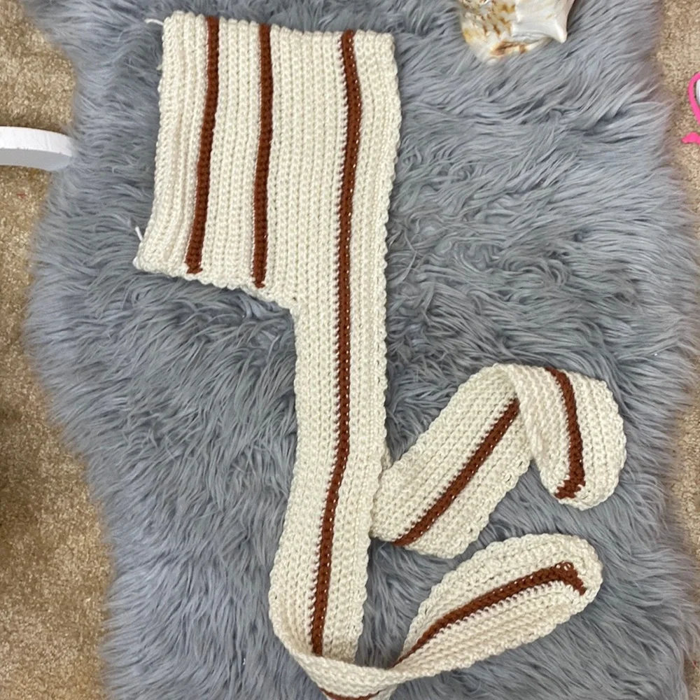 Peasant style Knit Hat - Picture 2 of 2